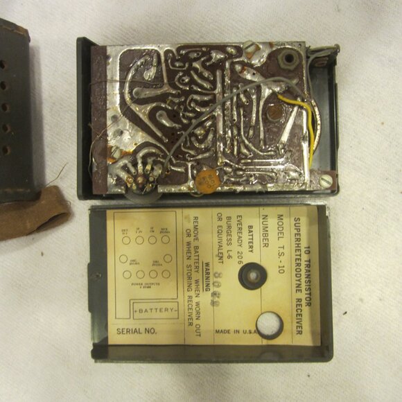 VTG 60'S HUDSON TRANSISTER SUPERHETERODYNE RECEIVER - Picture 5 of 6